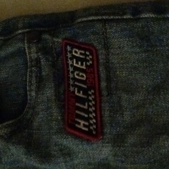 Tommy Hilfiger shorts/capri type - Picture 3 of 4